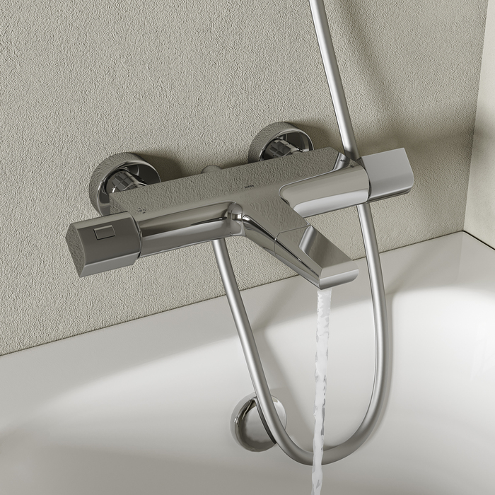 Смеситель для ванны