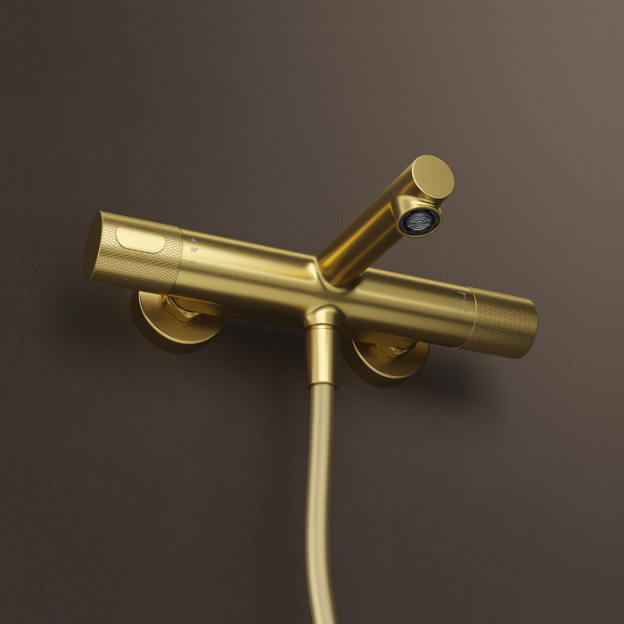 Смеситель для ванны