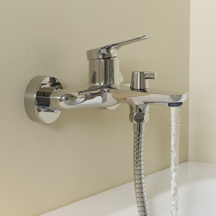 Смеситель для ванны