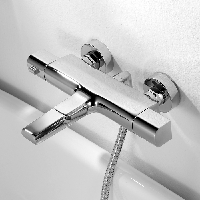 Универсальный смеситель для ванны с термостатом Uniterm