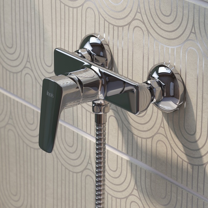 Смеситель для ванны