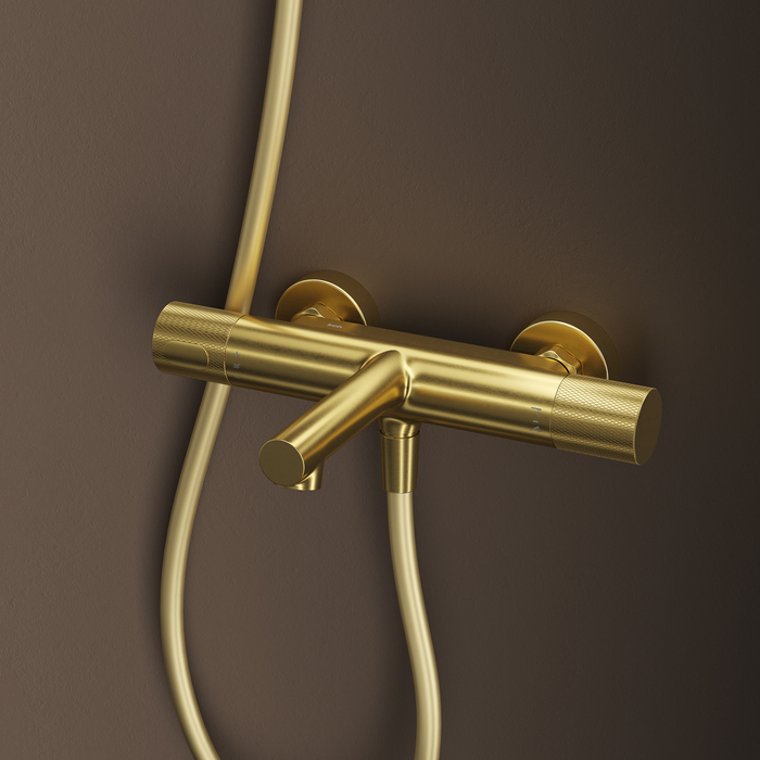 Смеситель для ванны