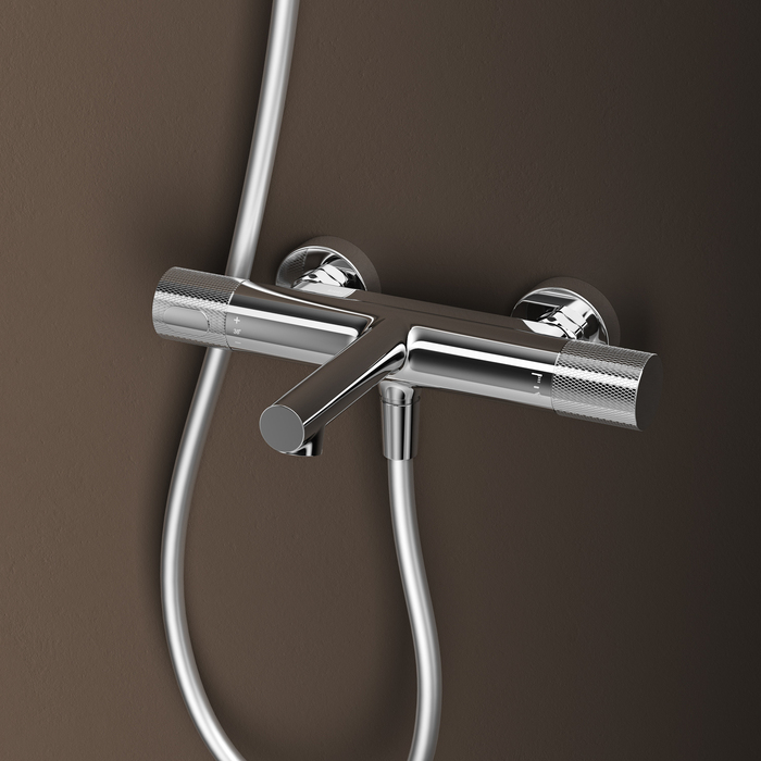 Смеситель для ванны