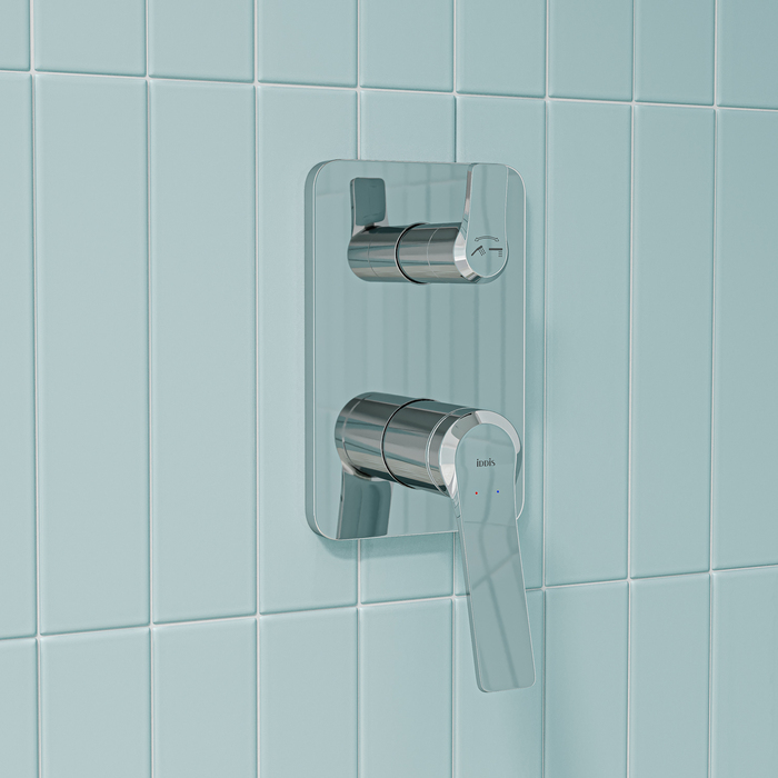 Встраиваемая душевая система с тропическим душем